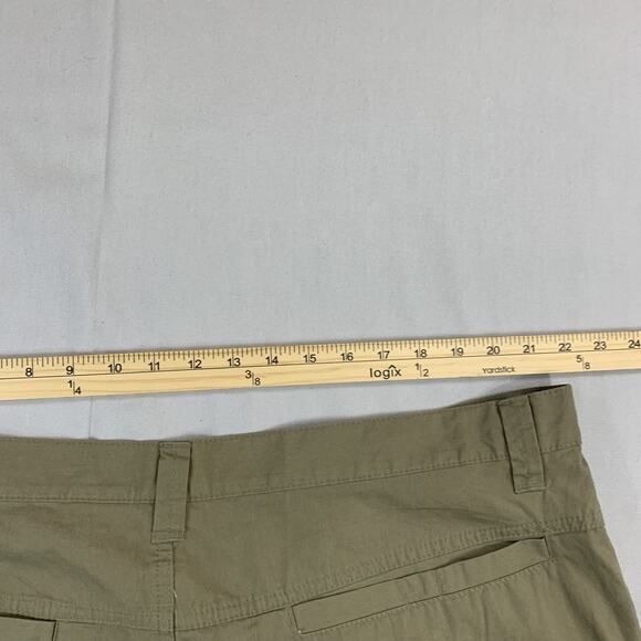 Columbia Omni Shade Sun Protection Outdoor Green Nylon Shorts Mens Size 42W x 9L - Picture 7 of 8